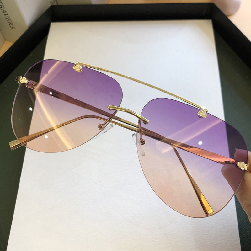 نظارات شمسية كلاسيكية بدون إطار مصنوعة من خليط معدني للطيران للرجال 2020 ماركة متدرجة نظارات شمسية للسيدات ظلال بيضاوية معدنية باللون الأسود والبني