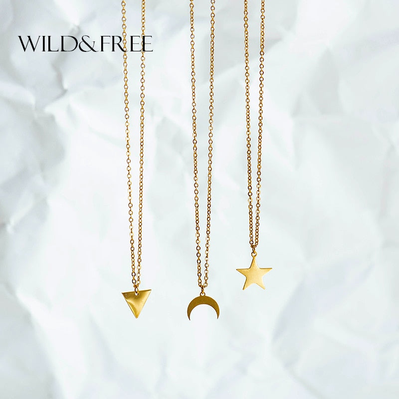 عقد بقلادة على شكل نجمة قمر مثلثة مطلية بالذهب من Wild&amp;Free للنساء والفتيات قلادة قصيرة هندسية ساحرة هدية للسيدات