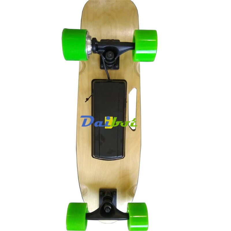 New 4 Wheel Electric Skateboard Hub Motor Wireless Remote Controller Children&#39;s Scooter Small Fish Plate Skate Board for Kids