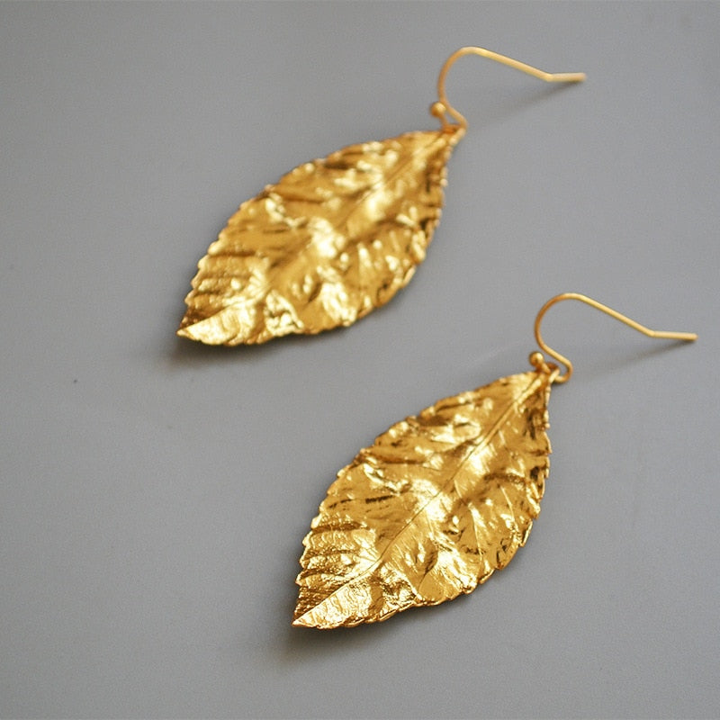 Leaf shape gold plated earrings dangles women fashion earrings drop high quality