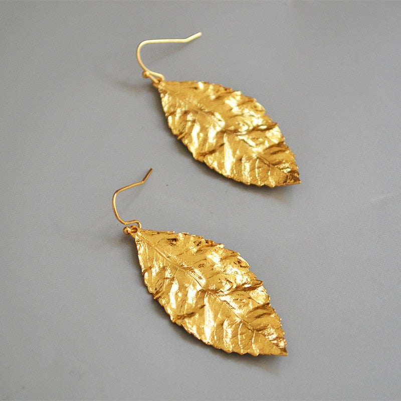 Leaf shape gold plated earrings dangles women fashion earrings drop high quality