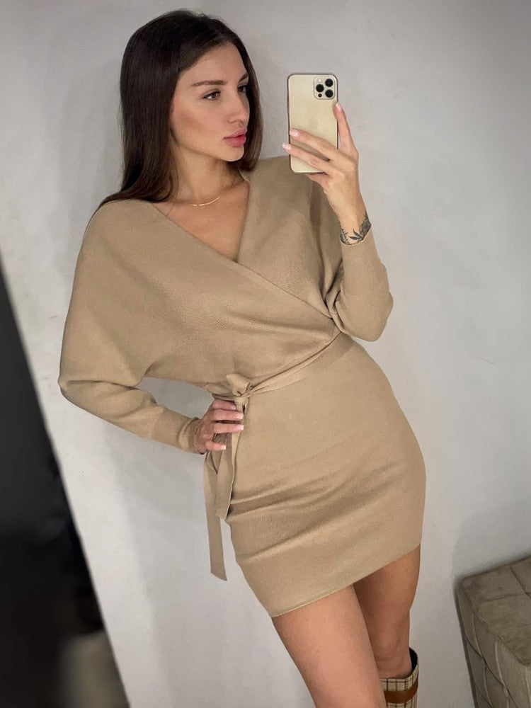 YuooMuoo Autumn Winter Women Knitted Sweater Dress 2022 New Korean Long Batwing Sleeve V Neck Elegant Dress Ladies Bandage Dress